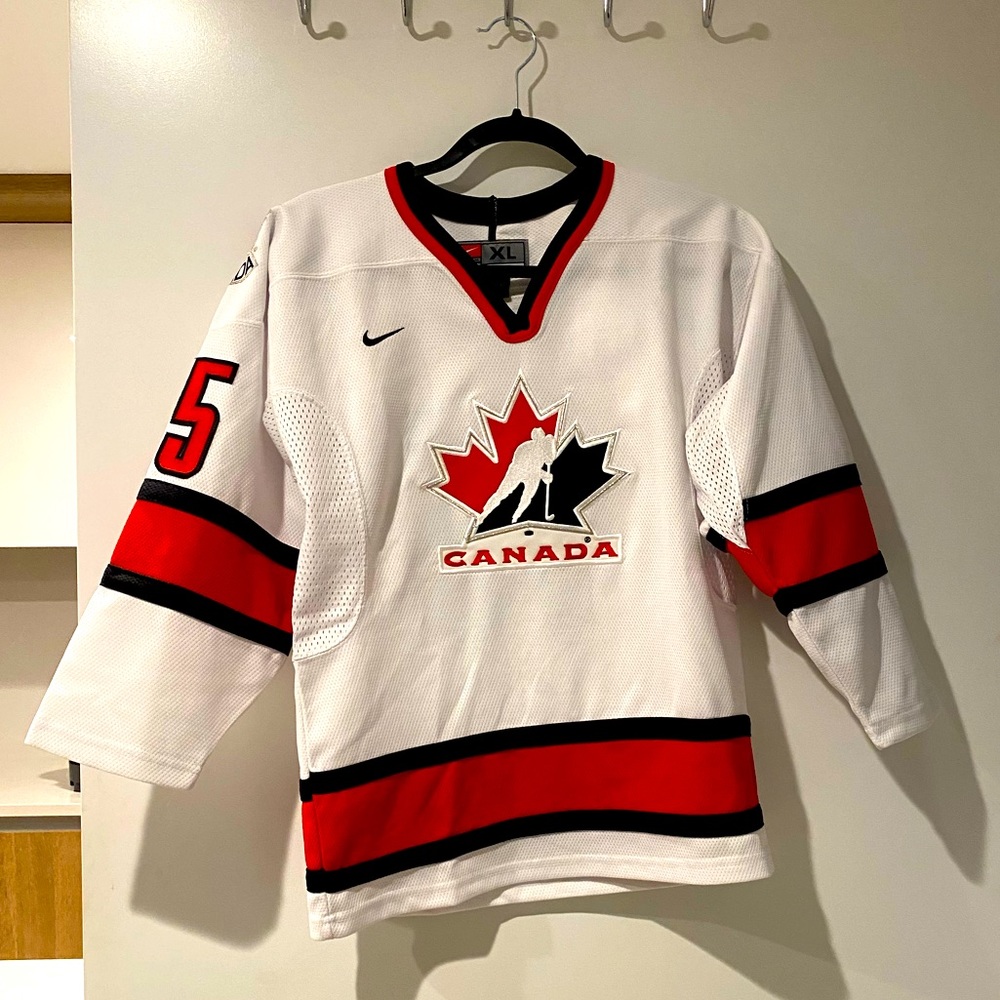 Team Canada boys XL Heatley Nike Jersey